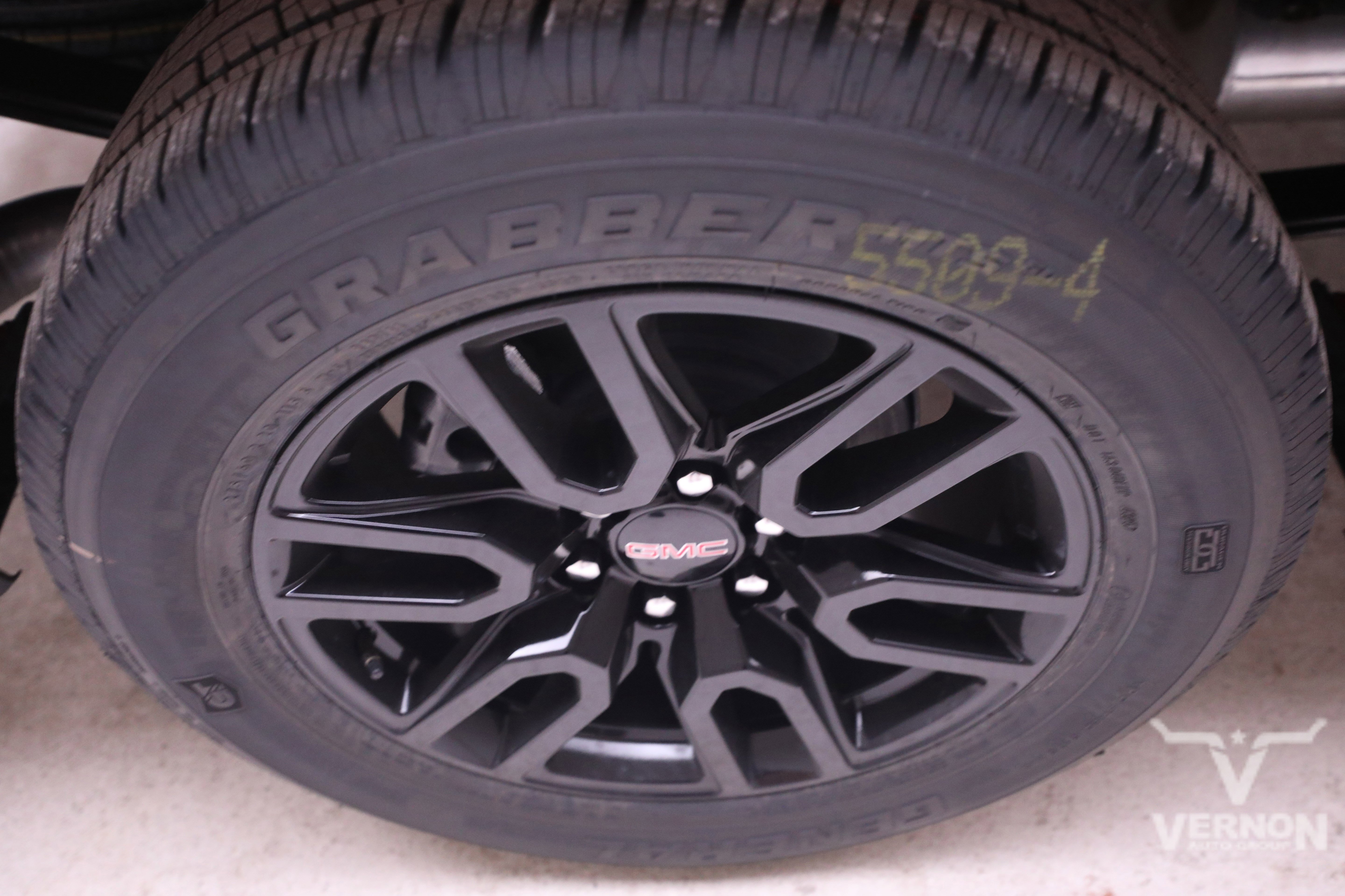 New 2026 GMC Sierra 1500 Pro w/ Graphite Edition image 37