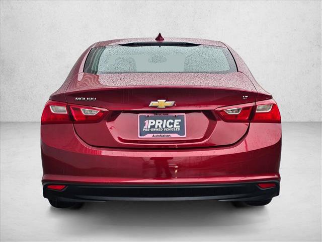 Used 2018 Chevrolet Malibu LT FWD image 4