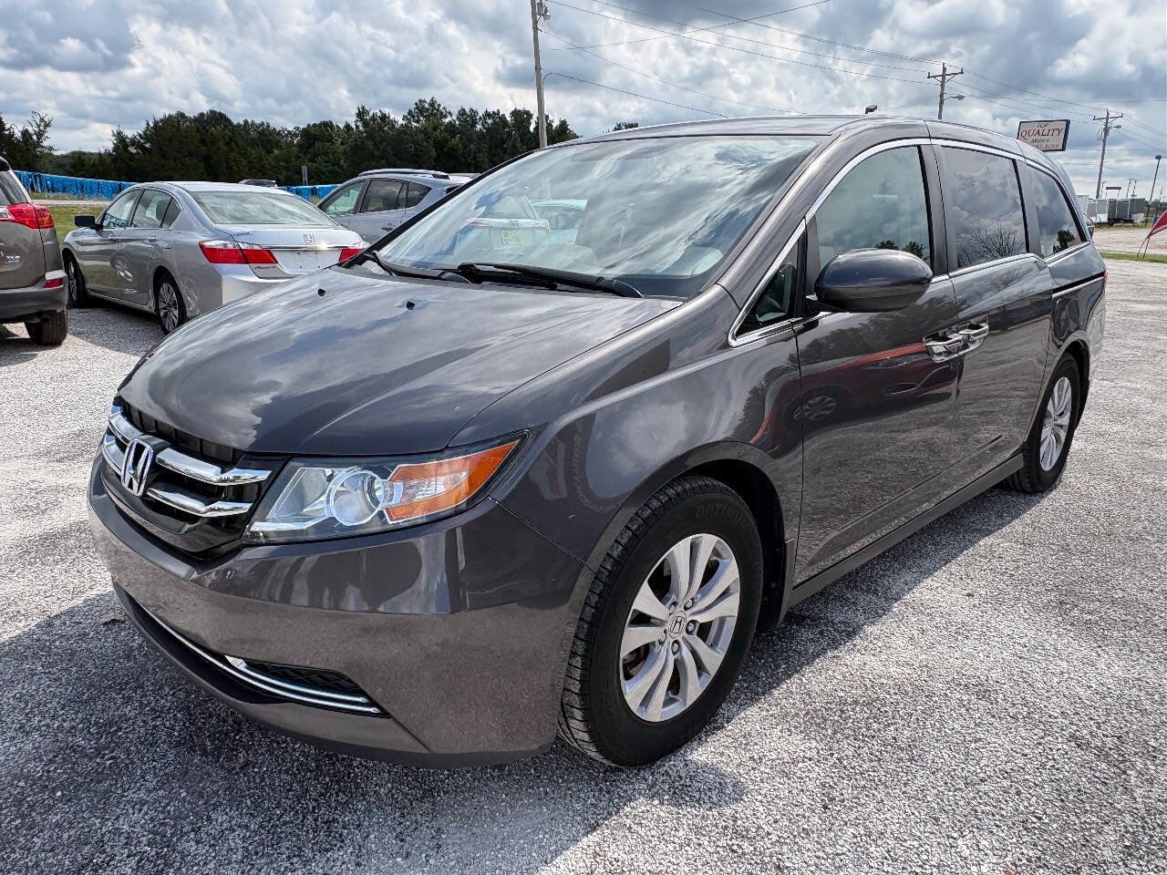 Used 2016 Honda Odyssey SE image 5