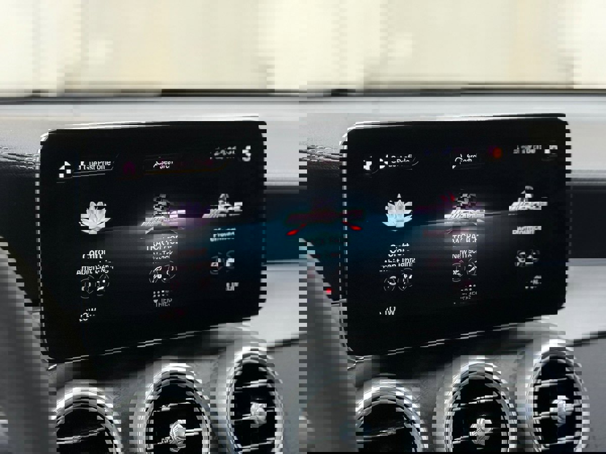 Used 2020 Mercedes-Benz GLC 63 AMG 4MATIC image 30