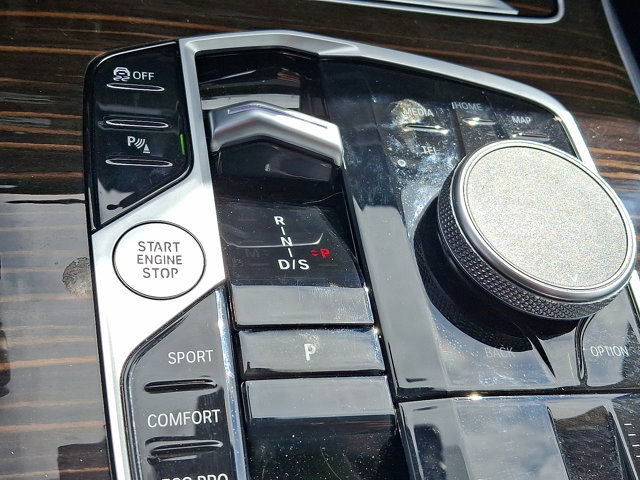 Used 2026 BMW X7 xDrive40i image 19