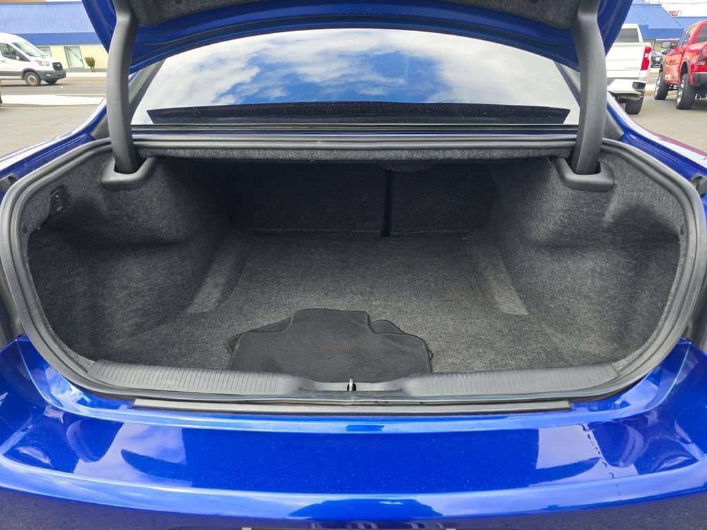 Used 2022 Dodge Charger GT RWD image 14