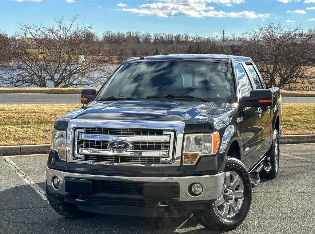 Used 2013 Ford F150 XLT w/ Luxury Equipment Group image 5