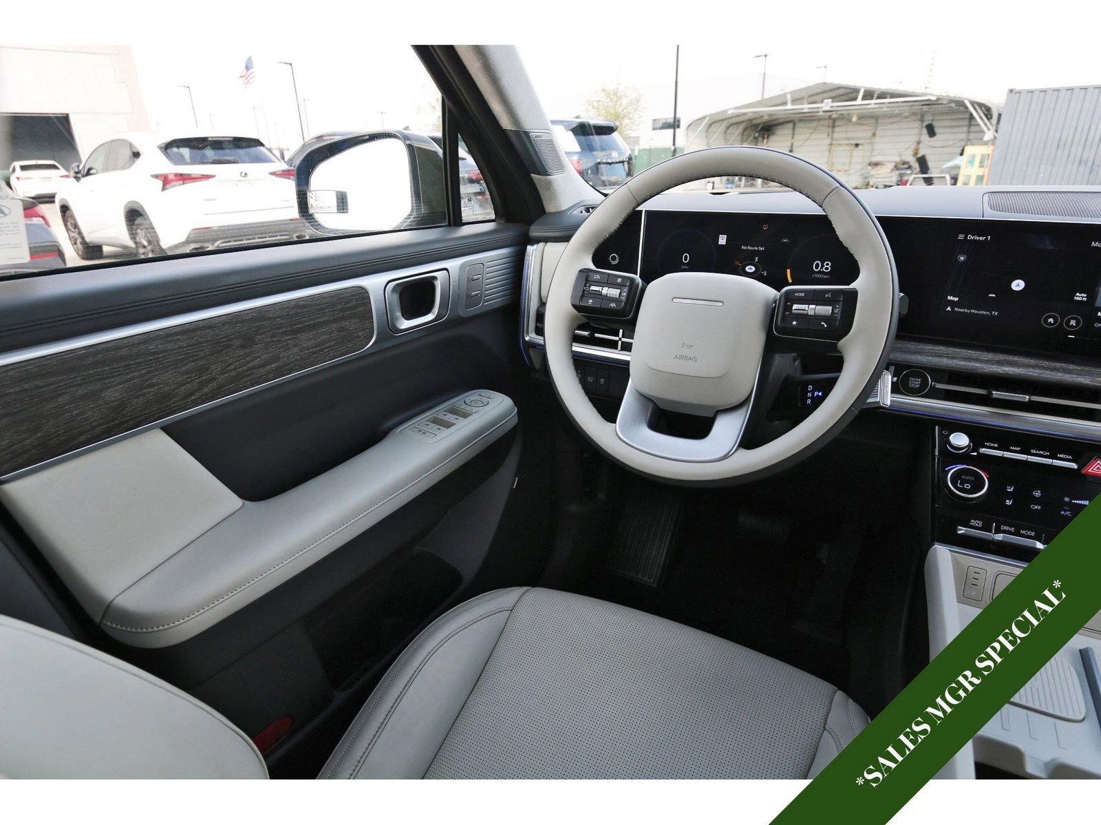 Used 2024 Hyundai Santa Fe Calligraphy image 9