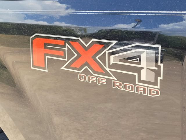 Used 2017 Ford F250 Lariat w/ Lariat Value Package AWD/4WD image 8