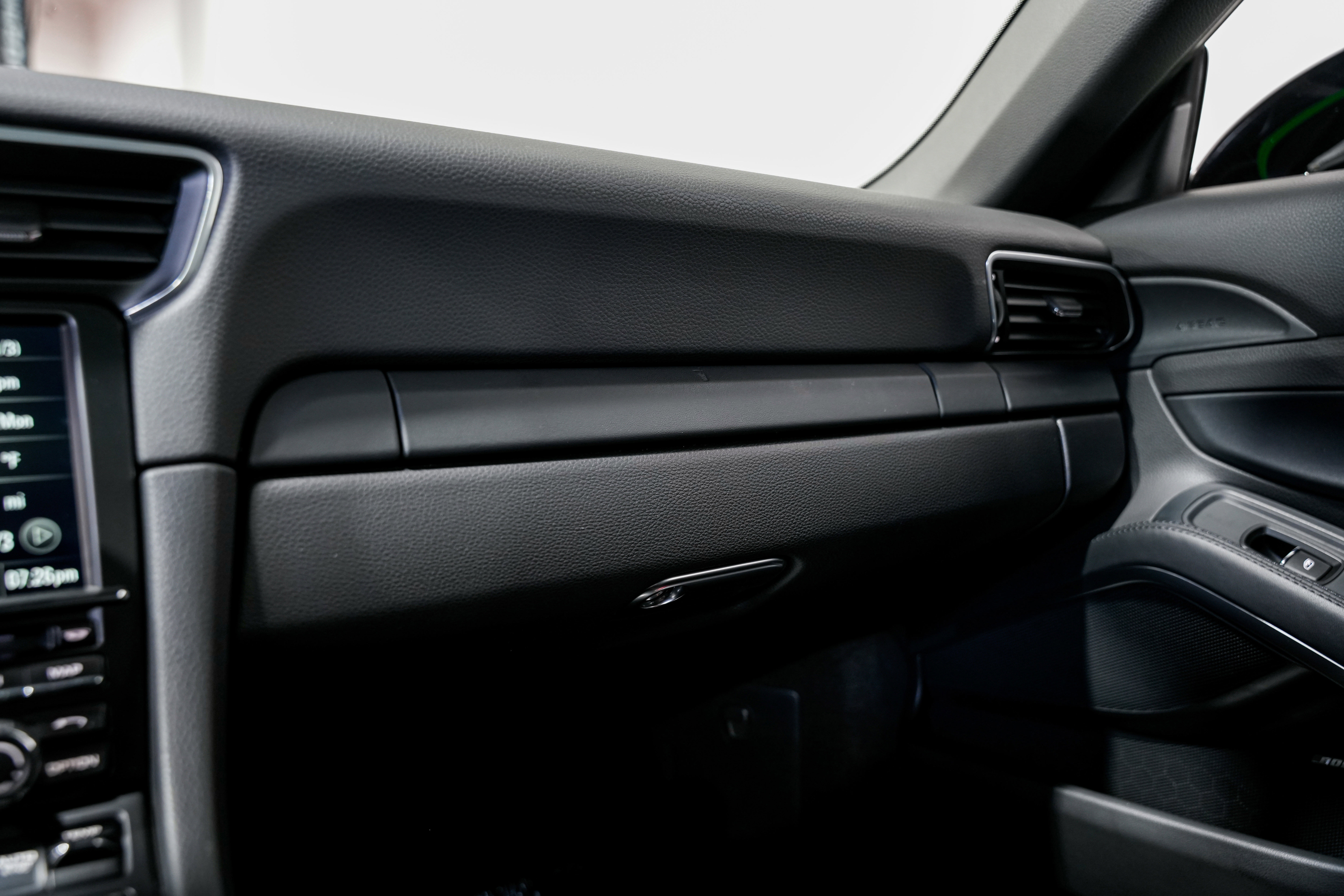 Used 2014 Porsche 911 Carrera 4S image 16