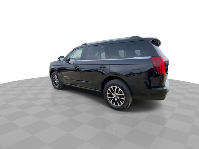 Used 2025 Ford Expedition Platinum image 8