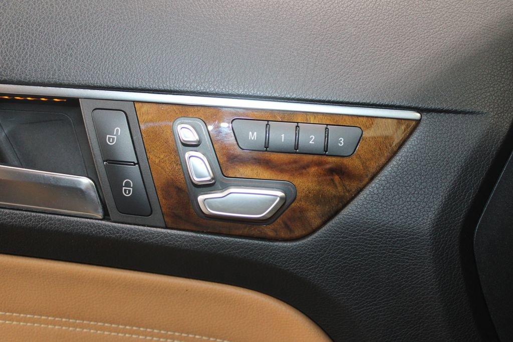 Used 2016 Mercedes-Benz E 400 Cabriolet image 34