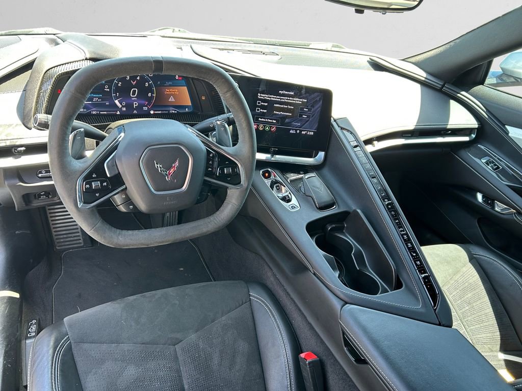 Used 2020 Chevrolet Corvette Stingray Preferred Cpe w/ 2LT Preferred Equipment Group RWD image 12