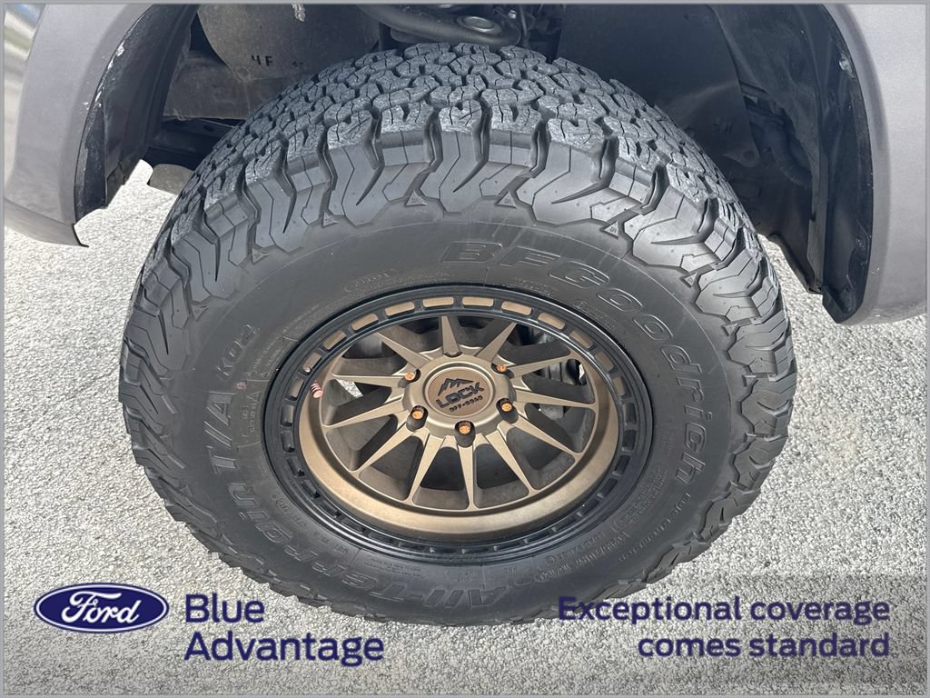 Used 2022 Toyota Tacoma SR5 w/ Technology Package RWD image 12