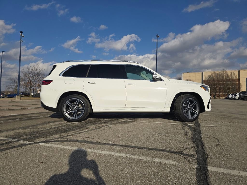 New 2026 Mercedes-Benz GLS 450 4MATIC image 17