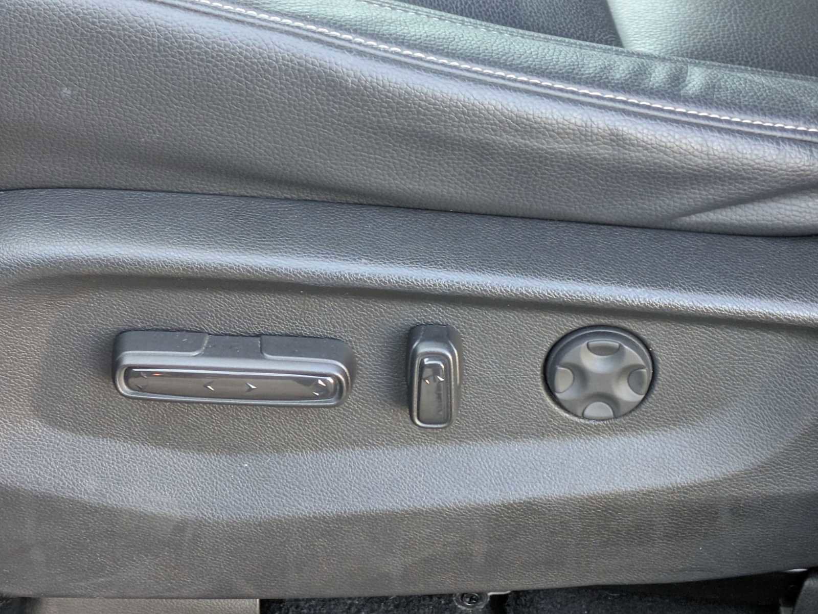 Certified 2023 Honda Odyssey Touring image 16