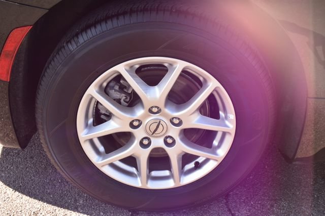 Used 2024 Chrysler Pacifica Touring-L FWD image 45