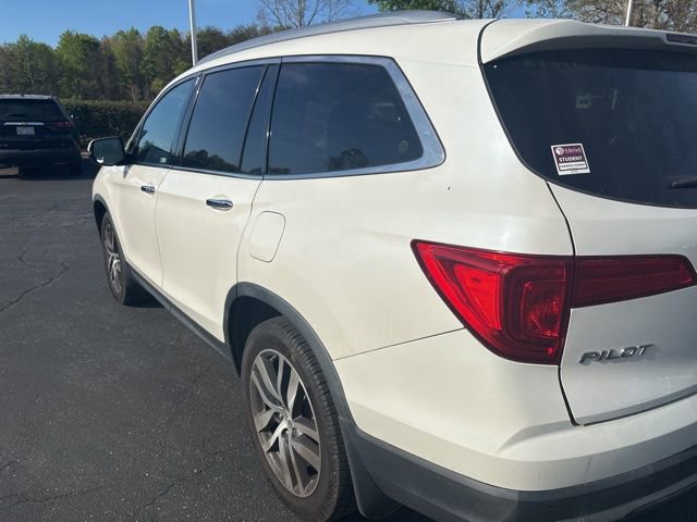 Used 2017 Honda Pilot Touring image 9