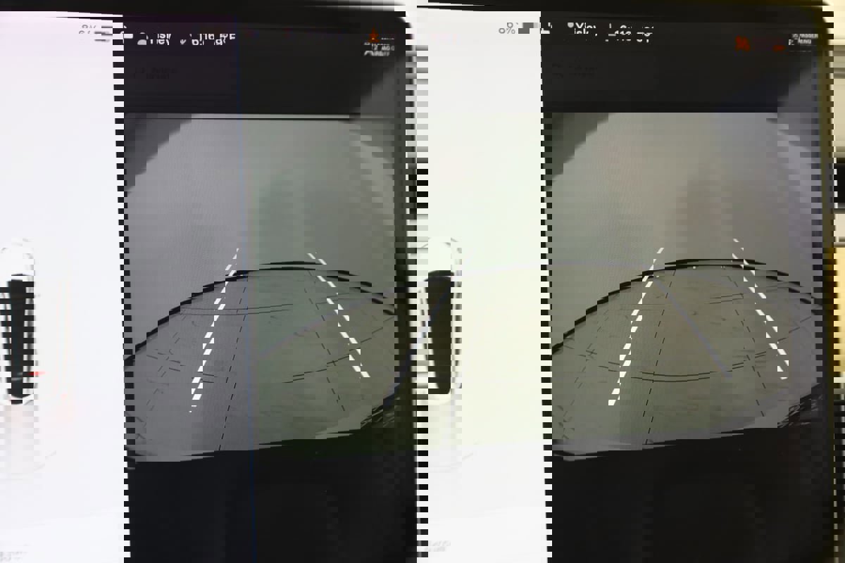 Used 2021 Tesla Model Y Long Range image 11