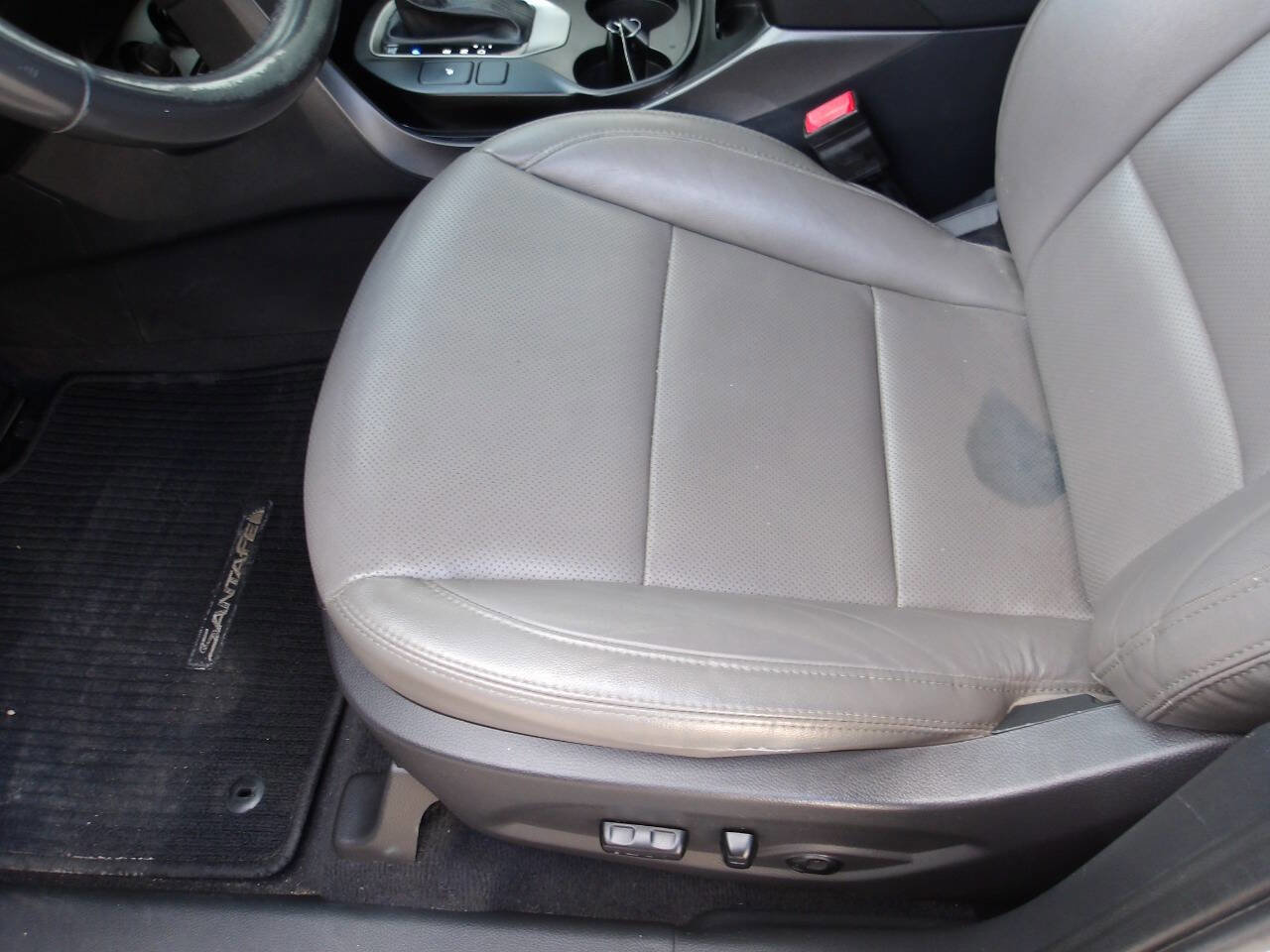 Used 2017 Hyundai Santa Fe Sport AWD/4WD image 19