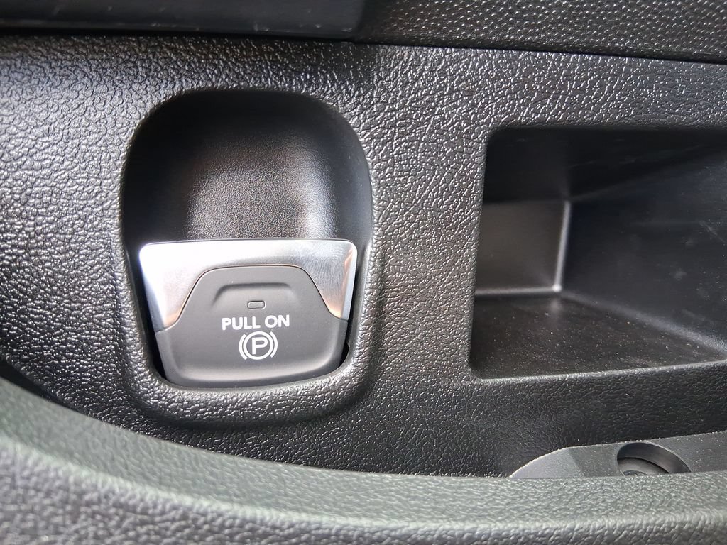 New 2026 RAM ProMaster 2500 w/ Convenience Group FWD image 13