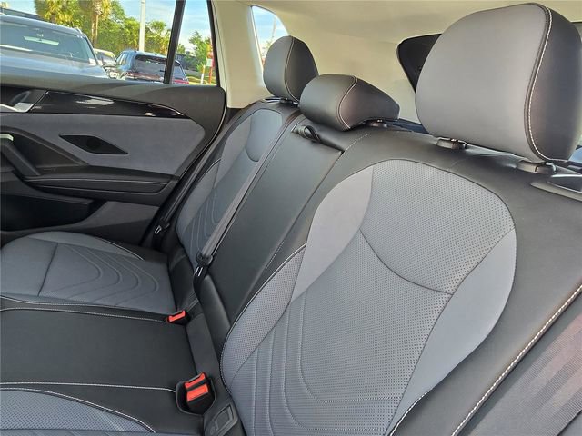 New 2026 Volkswagen Tiguan SE image 10