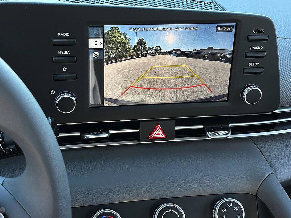 New 2026 Hyundai Elantra SE FWD image 9