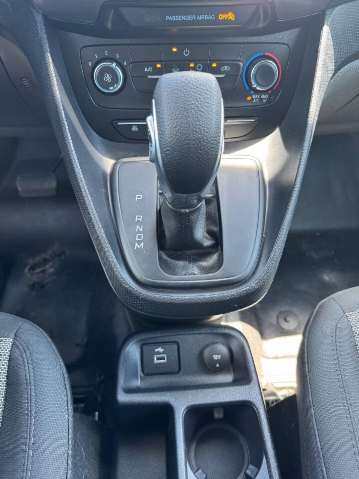 Used 2020 Ford Transit Connect XL FWD image 17