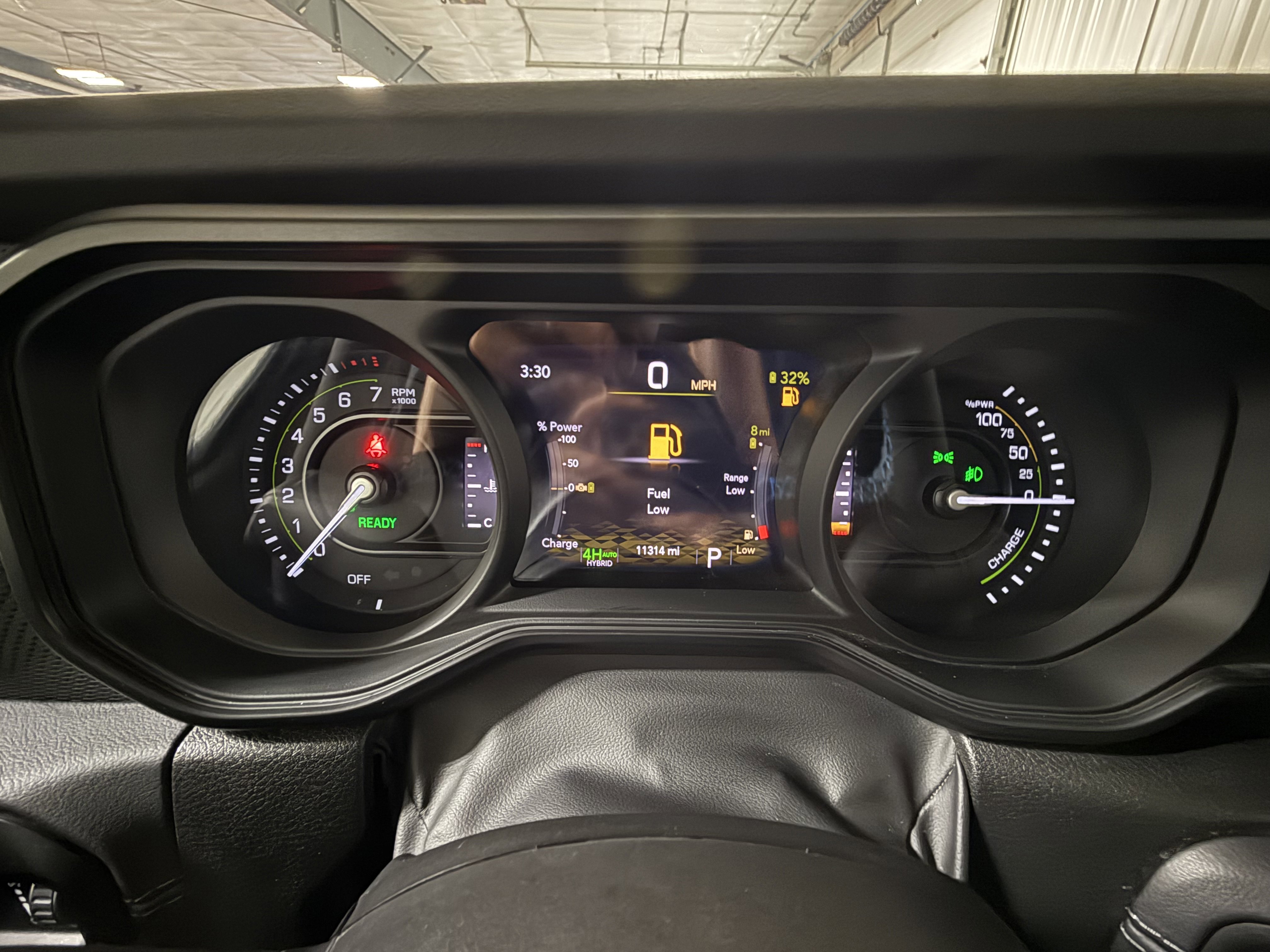 Used 2024 Jeep Wrangler Unlimited Rubicon 4xe w/ Technology Group image 30