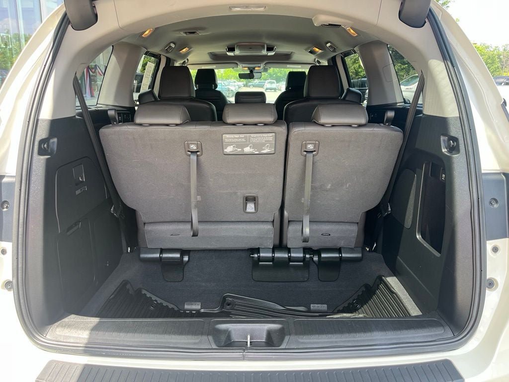 Used 2019 Honda Odyssey Elite image 11