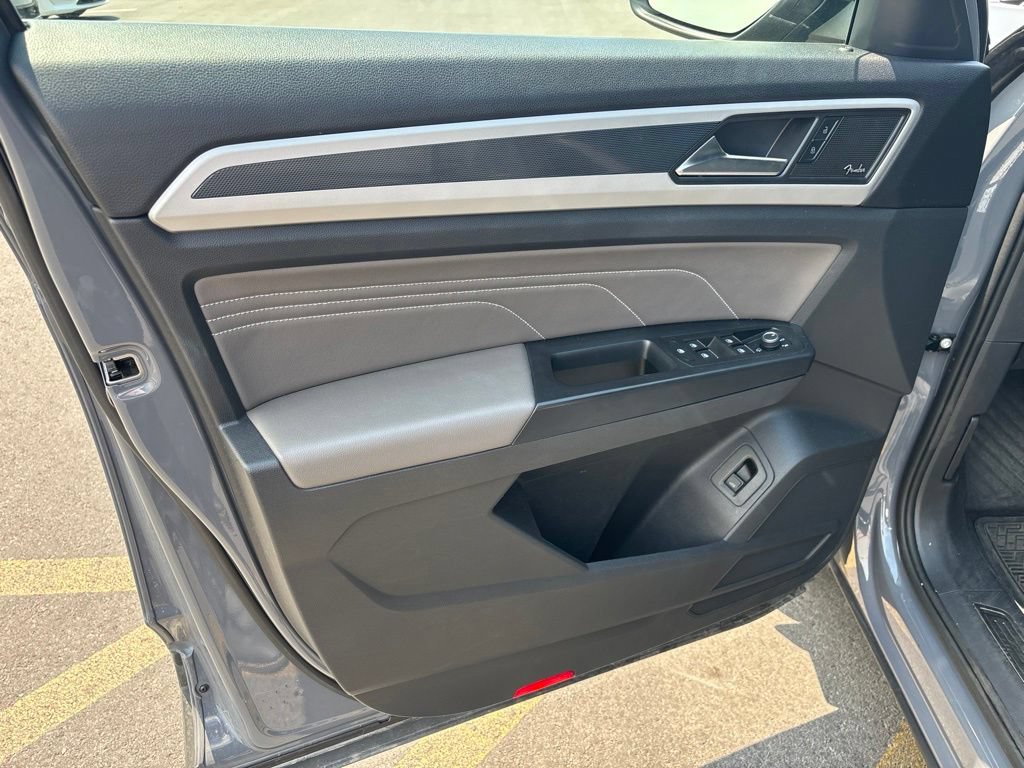 Used 2021 Volkswagen Atlas Cross Sport SEL Premium AWD/4WD image 5