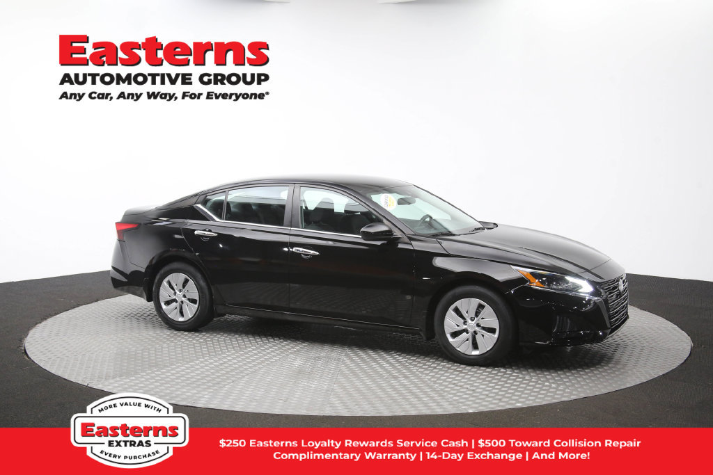 Used 2023 Nissan Altima 2.5 S FWD image 47