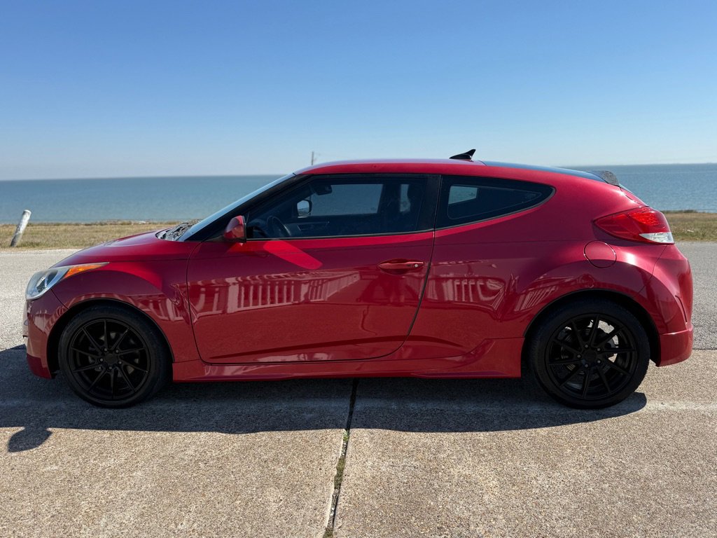 Used 2013 Hyundai Veloster RE:MIX Edition image 8
