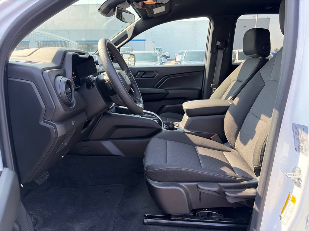 Used 2026 Chevrolet Colorado Trail Boss AWD/4WD image 15