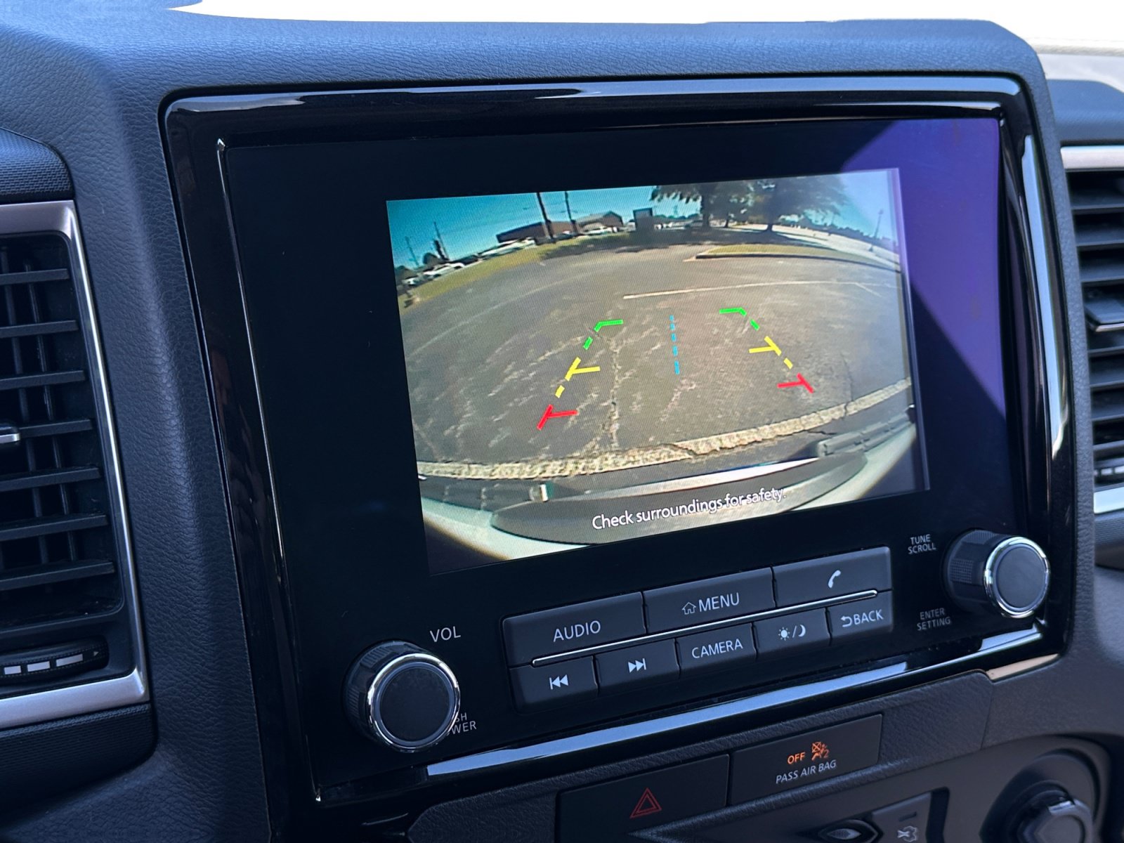 Used 2023 Nissan Frontier SV w/ Technology Package AWD/4WD image 15