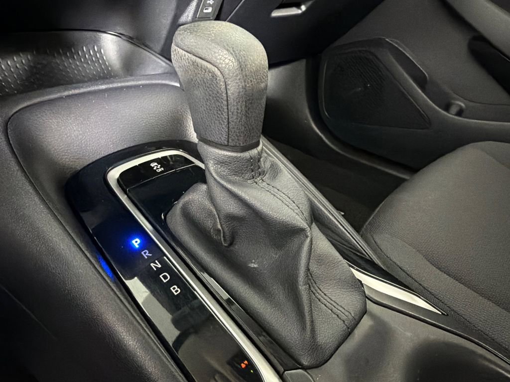 Used 2024 Toyota Corolla LE image 30