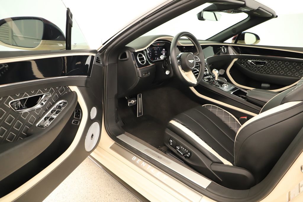 Used 2024 Bentley Continental GT Speed AWD/4WD image 15