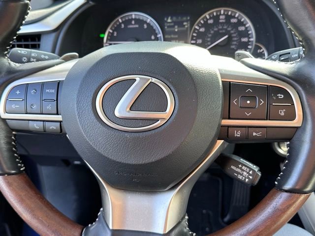 Used 2022 Lexus RX 350L Premium image 4