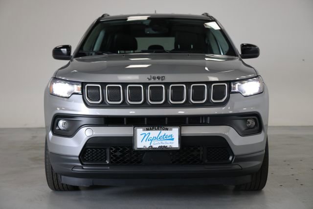 Used 2022 Jeep Compass Latitude w/ Convenience Group image 2
