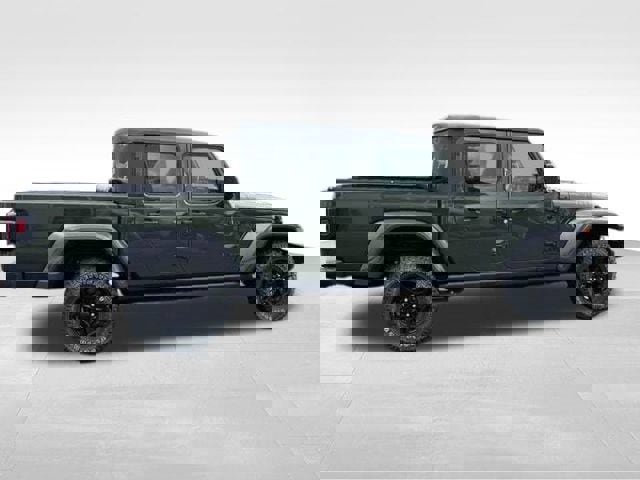 Used 2022 Jeep Gladiator Sport image 8