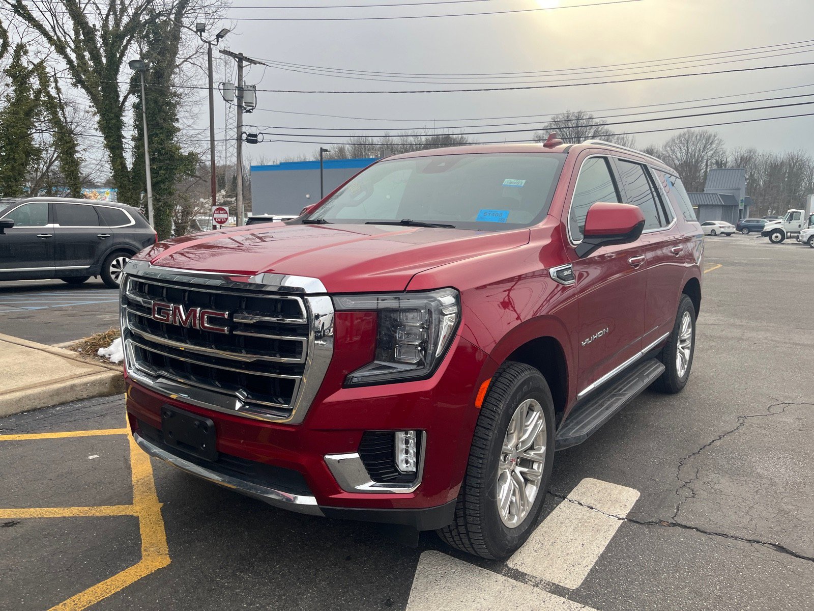 Used 2023 GMC Yukon SLT AWD/4WD image 4