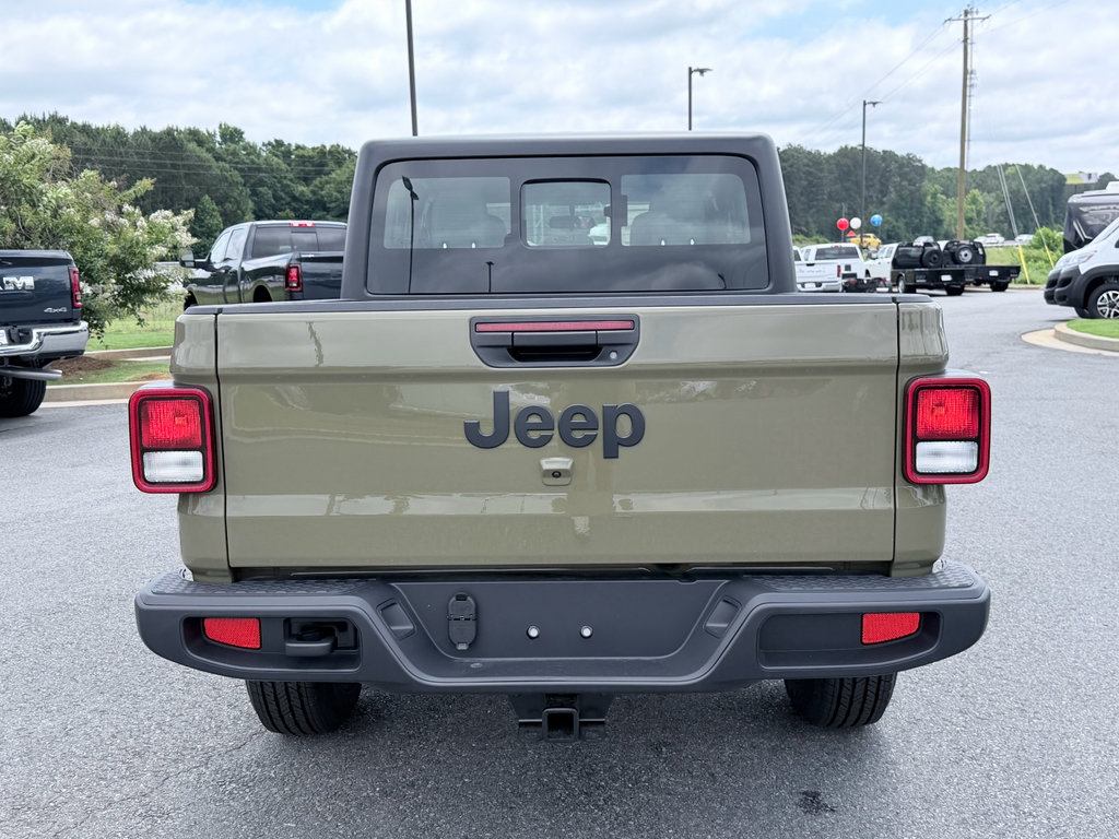 New 2026 Jeep Gladiator Sport AWD/4WD image 8