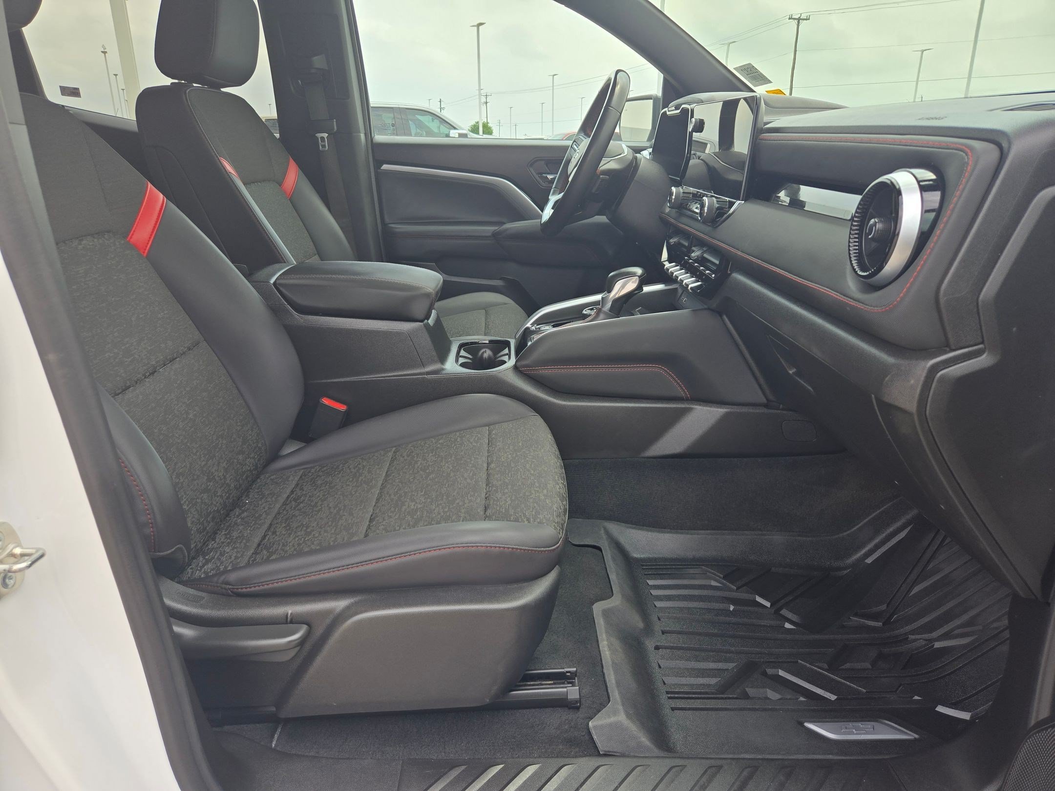 Certified 2025 Chevrolet Colorado Z71 AWD/4WD image 23