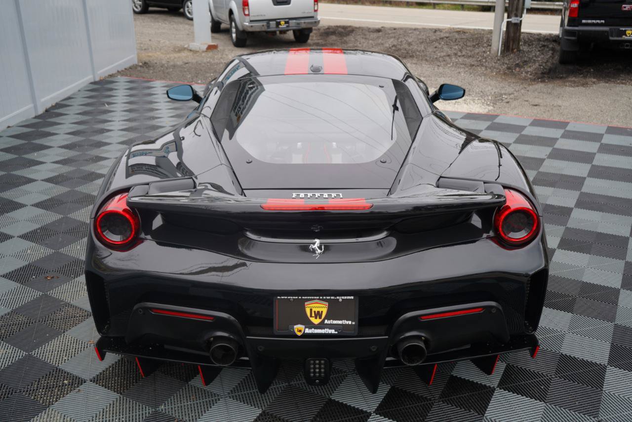 Used 2020 Ferrari 488 Pista Coupe RWD image 7