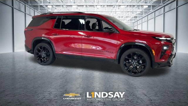 Used 2024 Chevrolet Traverse RS w/ LPO, Floor Liner Package AWD/4WD image 3