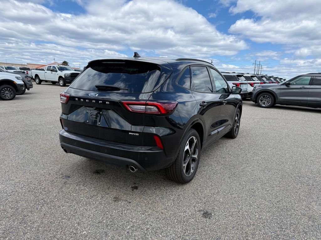 Used 2025 Ford Escape ST-Line Elite w/ Premium Technology Package AWD/4WD image 27