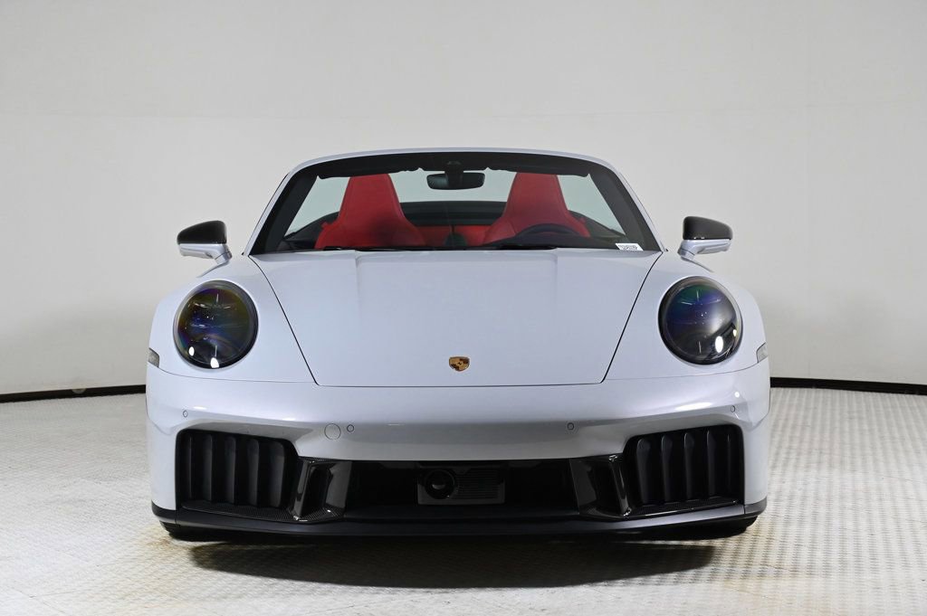 Used 2026 Porsche 911 Carrera 4 GTS AWD/4WD image 10