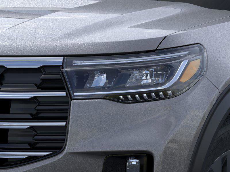 New 2025 Ford Explorer Active w/ Active Comfort Package image 18