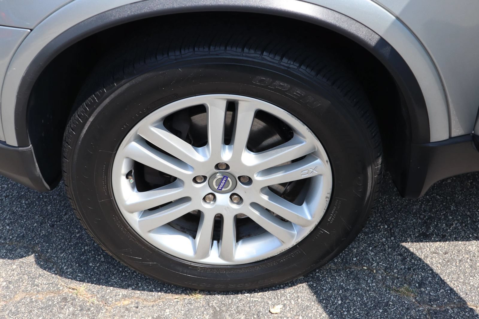 Used 2011 Volvo XC90 3.2 FWD image 35
