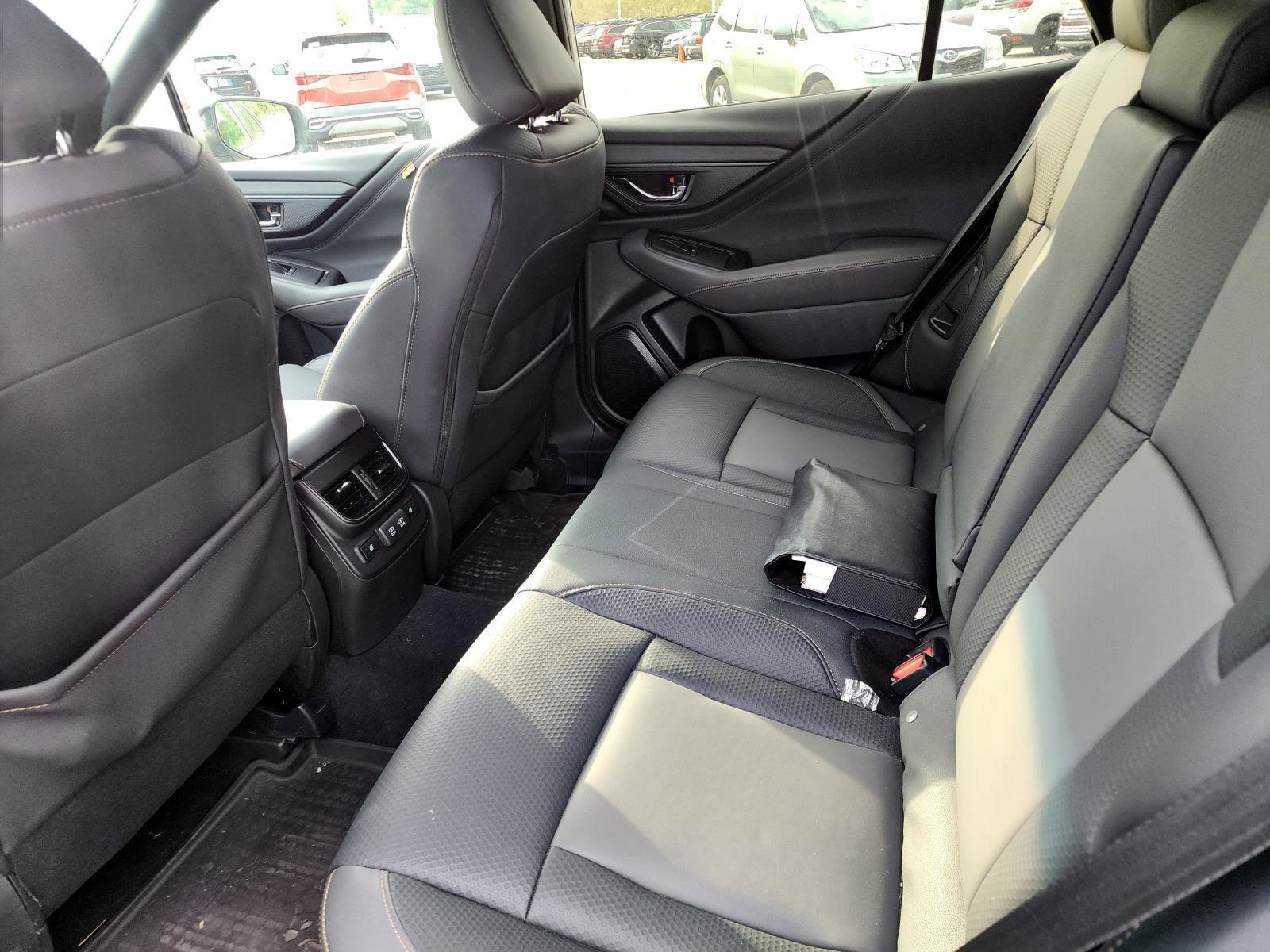 Used 2022 Subaru Outback Wilderness AWD/4WD image 10