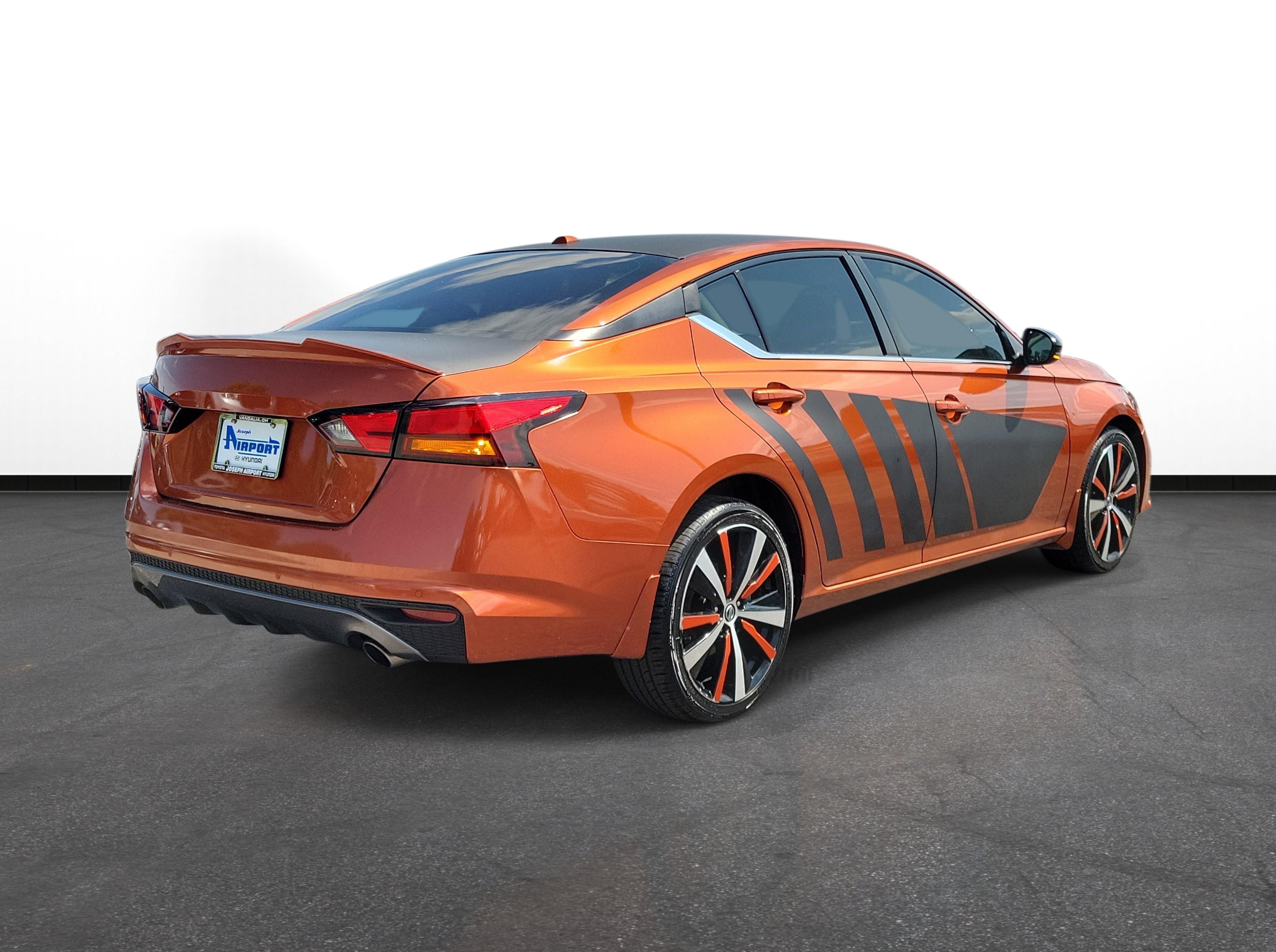 Used 2021 Nissan Altima 2.5 SR w/ SR Premium Package AWD/4WD image 4