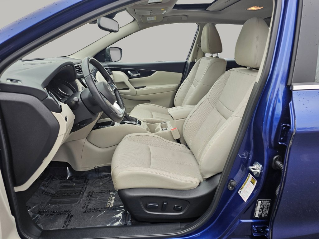 Used 2019 Nissan Rogue Sport SL w/ Premium Package AWD/4WD image 20