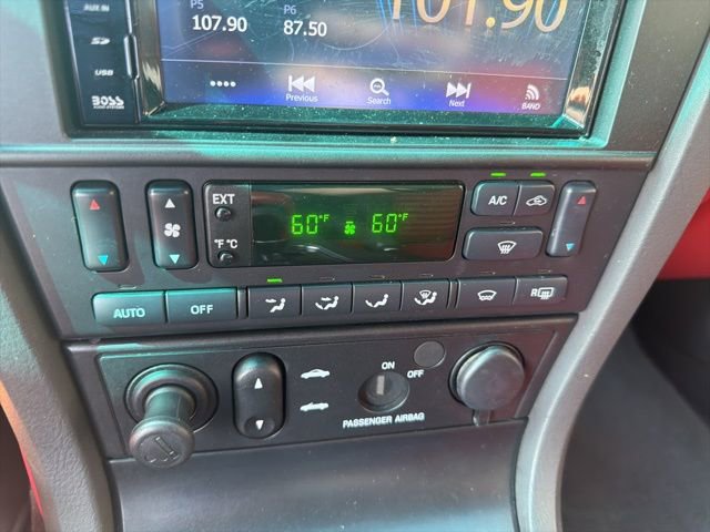 Used 2002 Ford Thunderbird RWD image 8