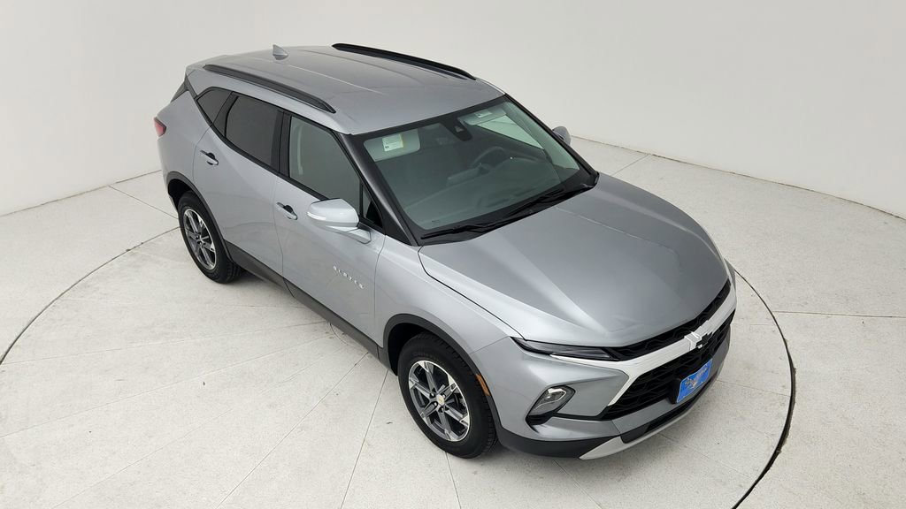 New 2025 Chevrolet Blazer LT w/ Sound & Technology Package image 14
